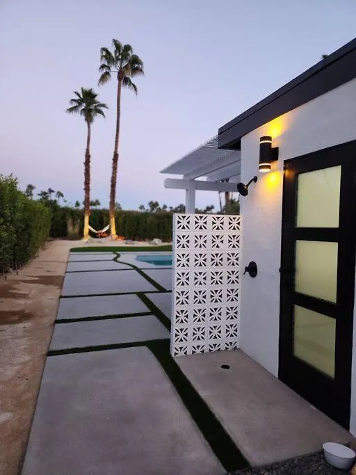 Ps, Love Always Palm Springs Stany Zjednoczone Ameryki